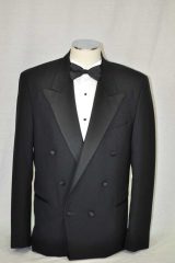 double breated dinner suit_081